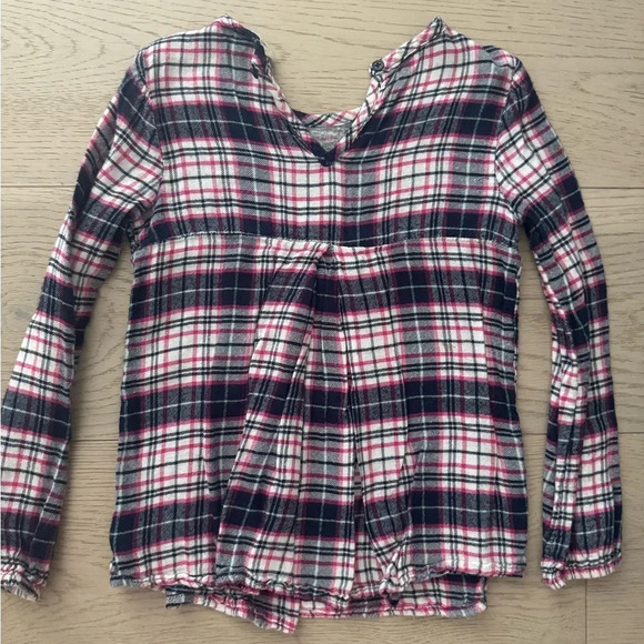 Tucker Take soft and light flannel long sleeve shirt - Picture 3 of 3